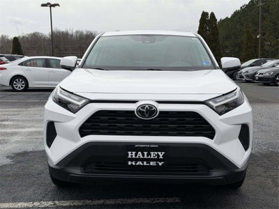 2024 Toyota RAV4 LE