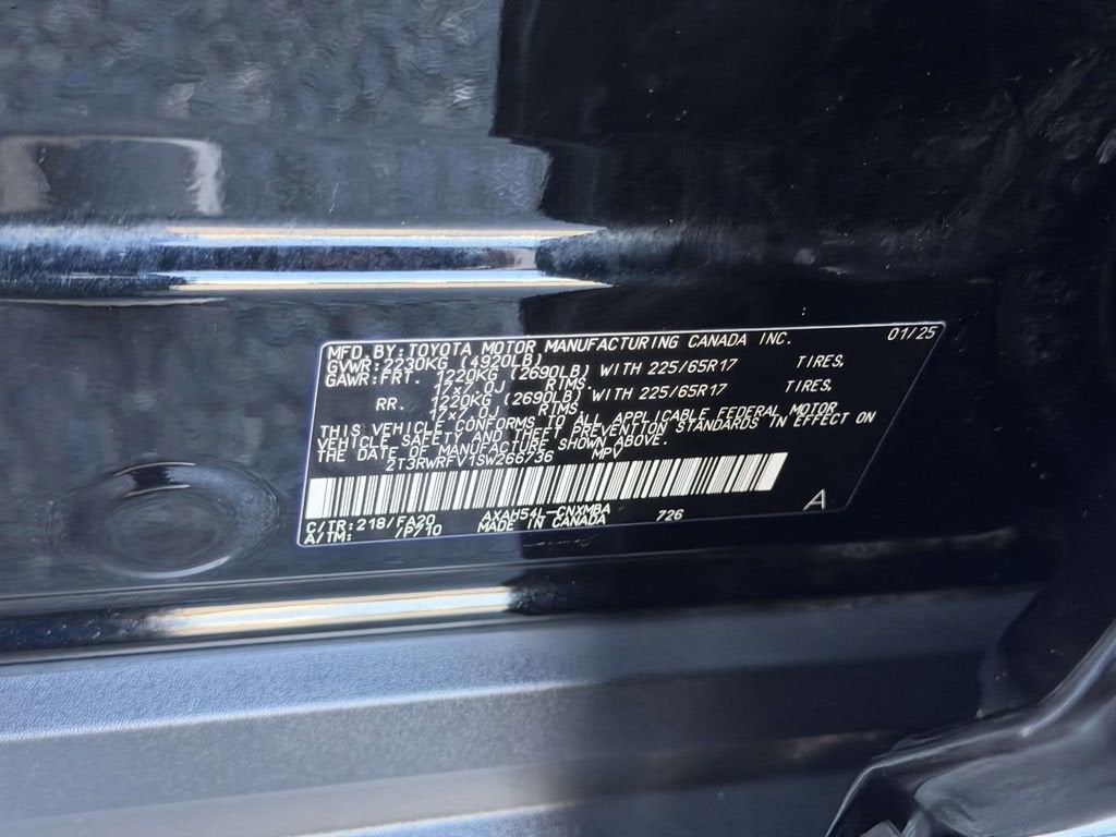 2025 Toyota RAV4 XLE