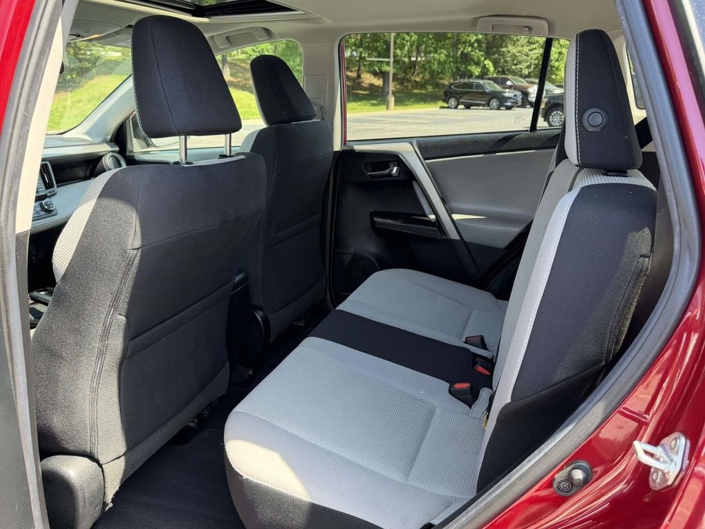 2018 Toyota RAV4 XLE