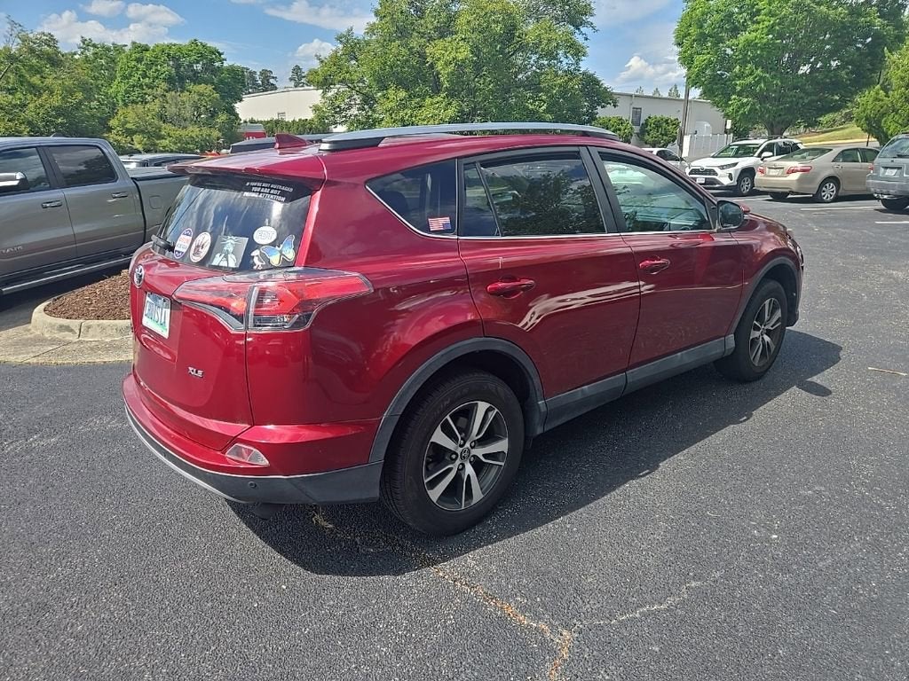 2018 Toyota RAV4 XLE