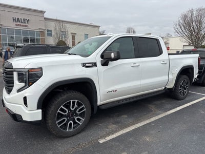 2025 GMC Sierra 1500 AT4