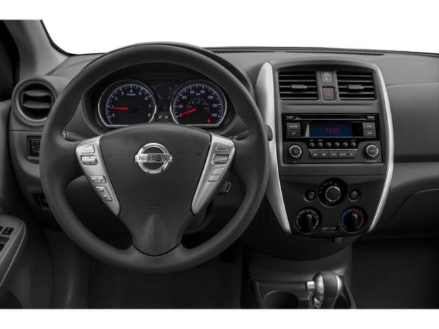 2015 Nissan Versa 1.6 SV