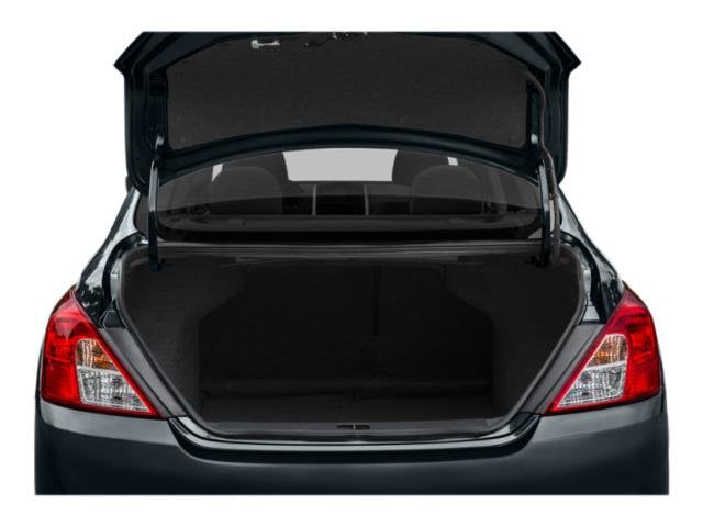 2015 Nissan Versa 1.6 SV