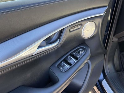 2023 INFINITI QX55 ESSENTIAL