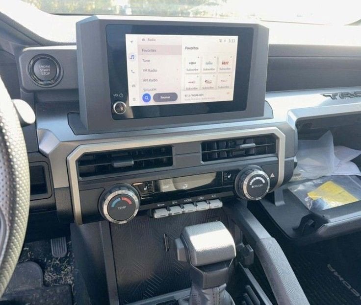 2025 Toyota Tacoma SR5