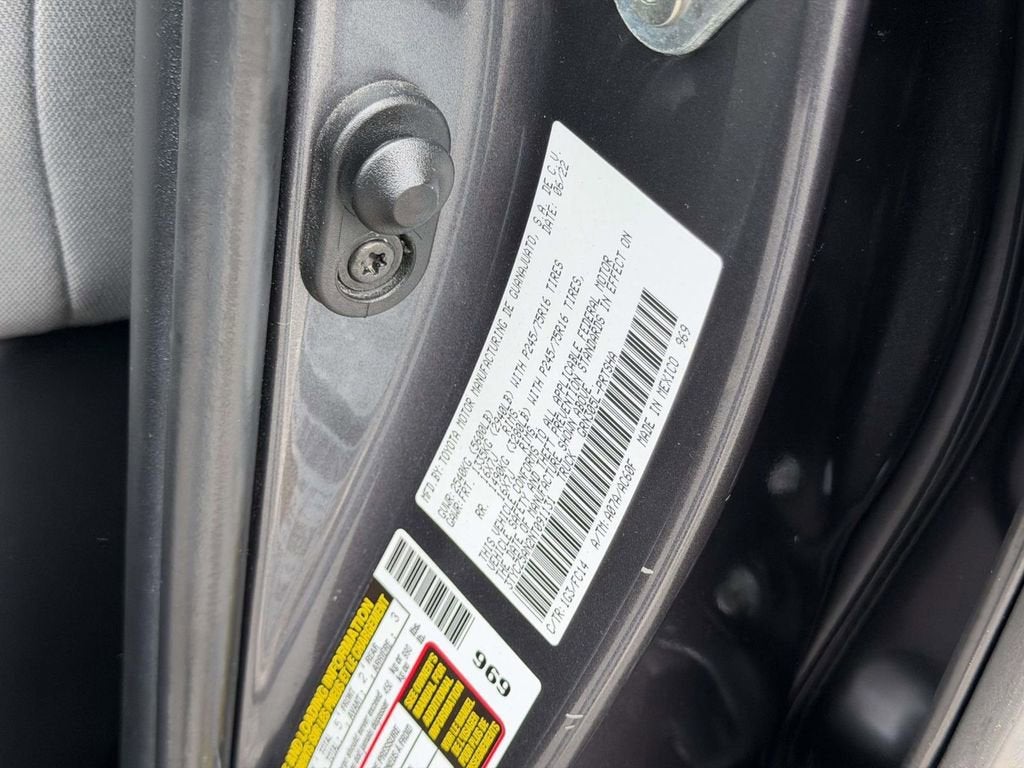 2022 Toyota Tacoma SR5