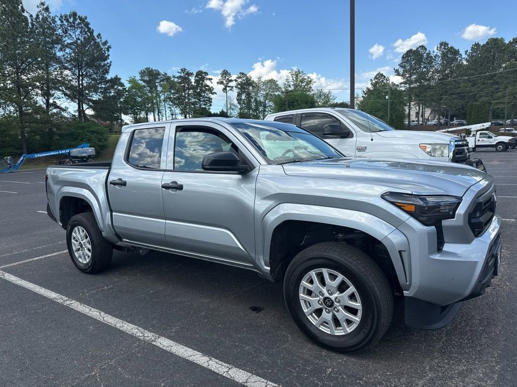 2025 Toyota Tacoma SR