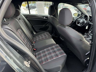 2017 Volkswagen Golf GTI S