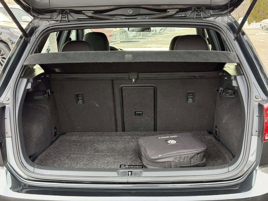 2017 Volkswagen Golf GTI S