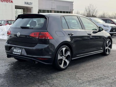 2017 Volkswagen Golf GTI S