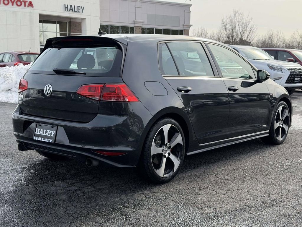 2017 Volkswagen Golf GTI S