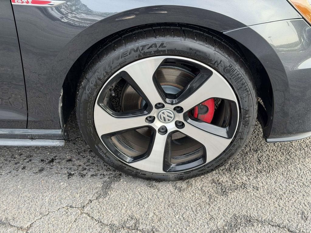 2017 Volkswagen Golf GTI S