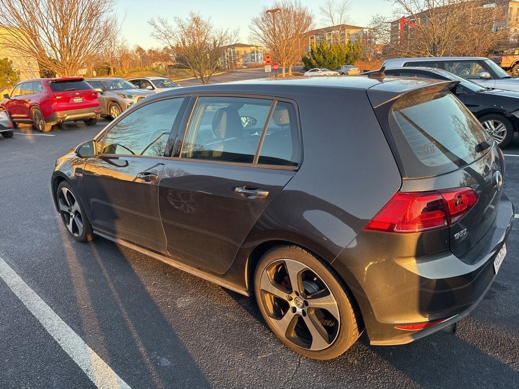 2017 Volkswagen Golf GTI S