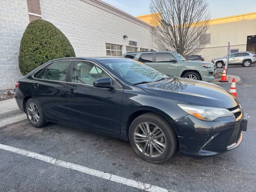 2017 Toyota Camry SE