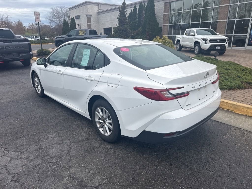 2025 Toyota Camry LE