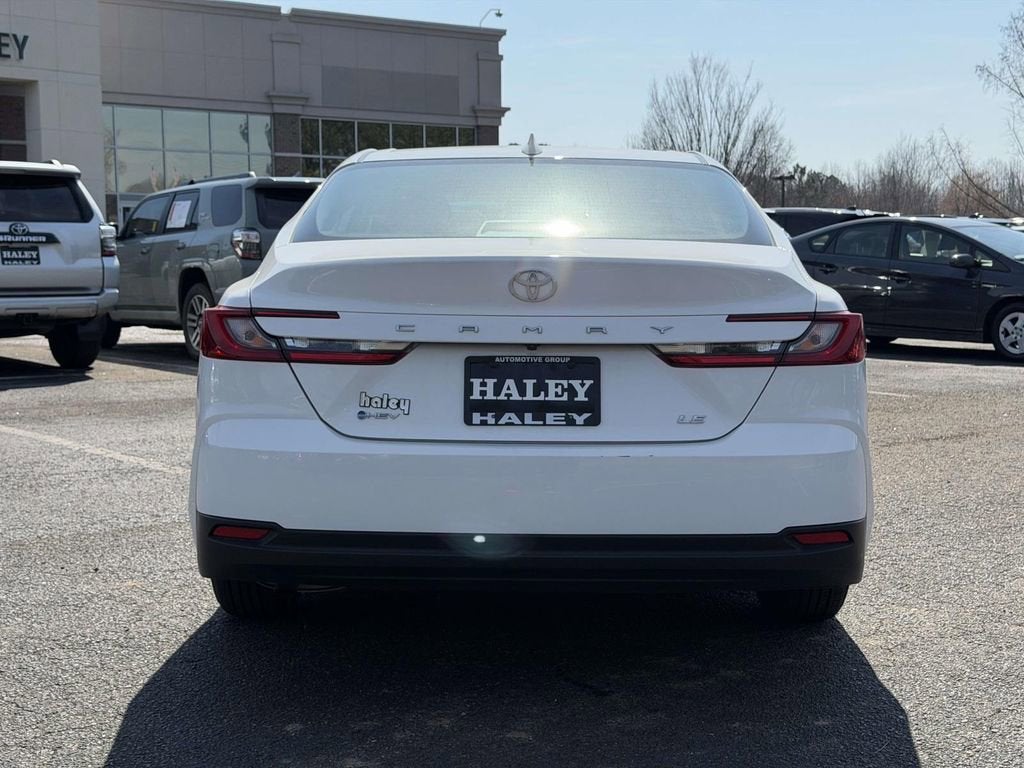 2025 Toyota Camry LE