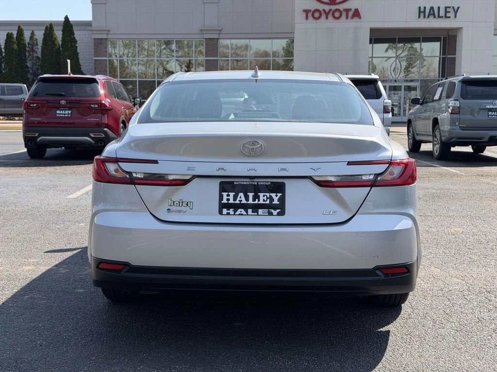 2025 Toyota Camry LE