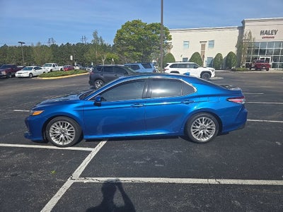 2020 Toyota Camry XLE