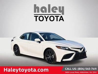 2022 Toyota Camry SE