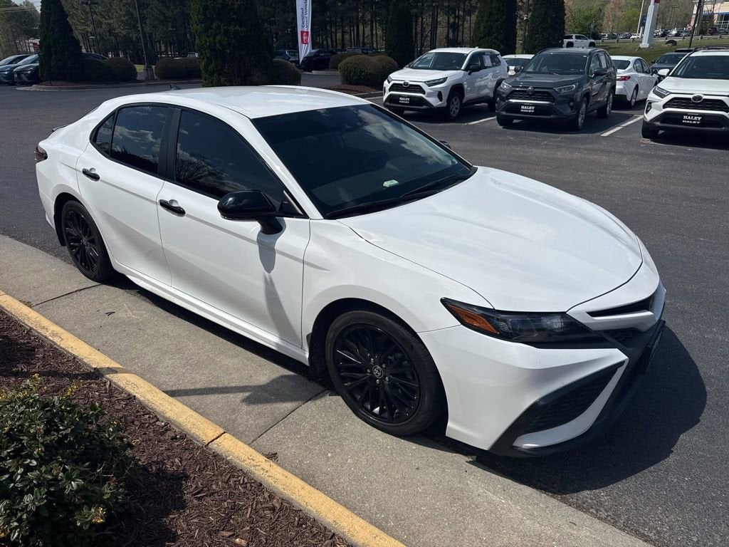 2021 Toyota Camry SE Nightshade