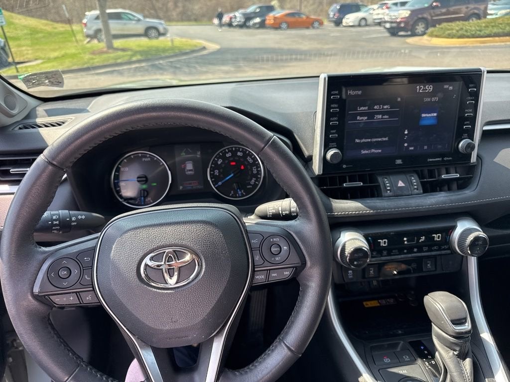 2022 Toyota RAV4 XLE Premium