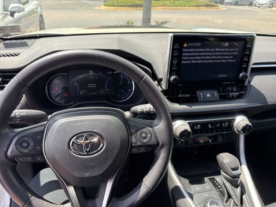 2022 Toyota RAV4 XSE