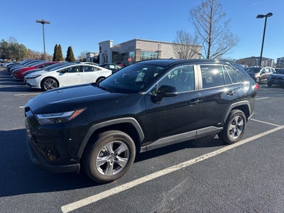 2025 Toyota RAV4 XLE