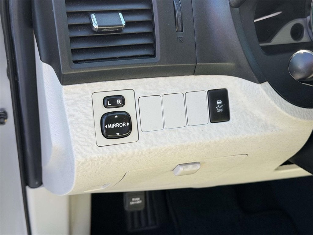 2010 Toyota Venza Base