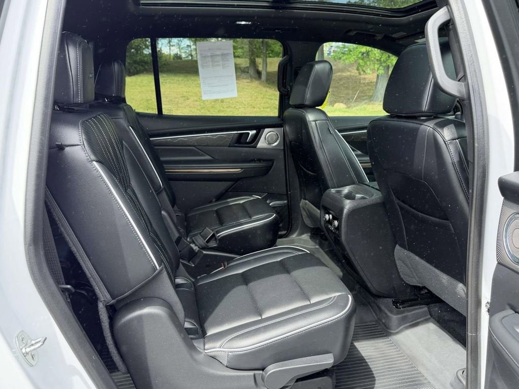 2025 Buick Enclave Avenir