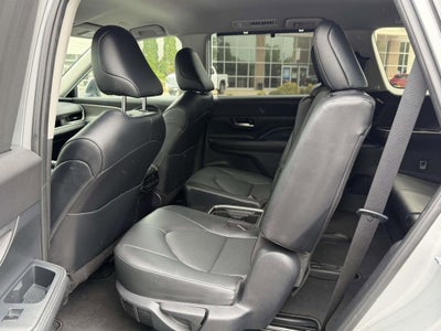 2025 Toyota Grand Highlander XLE