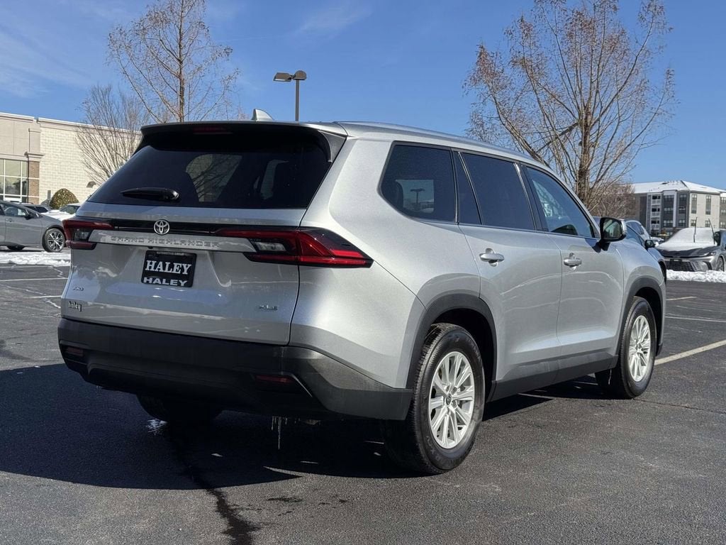 2025 Toyota Grand Highlander XLE