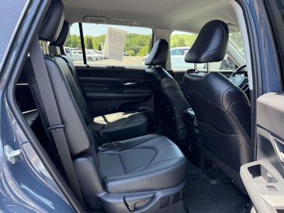 2024 Toyota Grand Highlander XLE