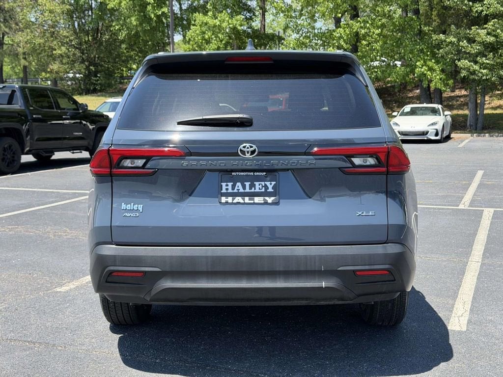 2024 Toyota Grand Highlander XLE