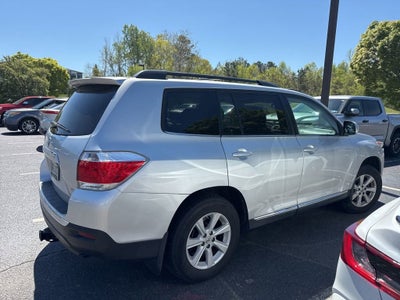 2013 Toyota Highlander SE
