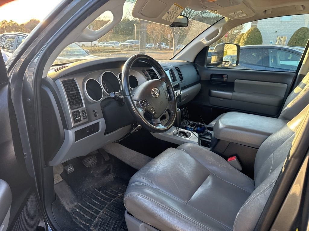 2010 Toyota Sequoia SR5