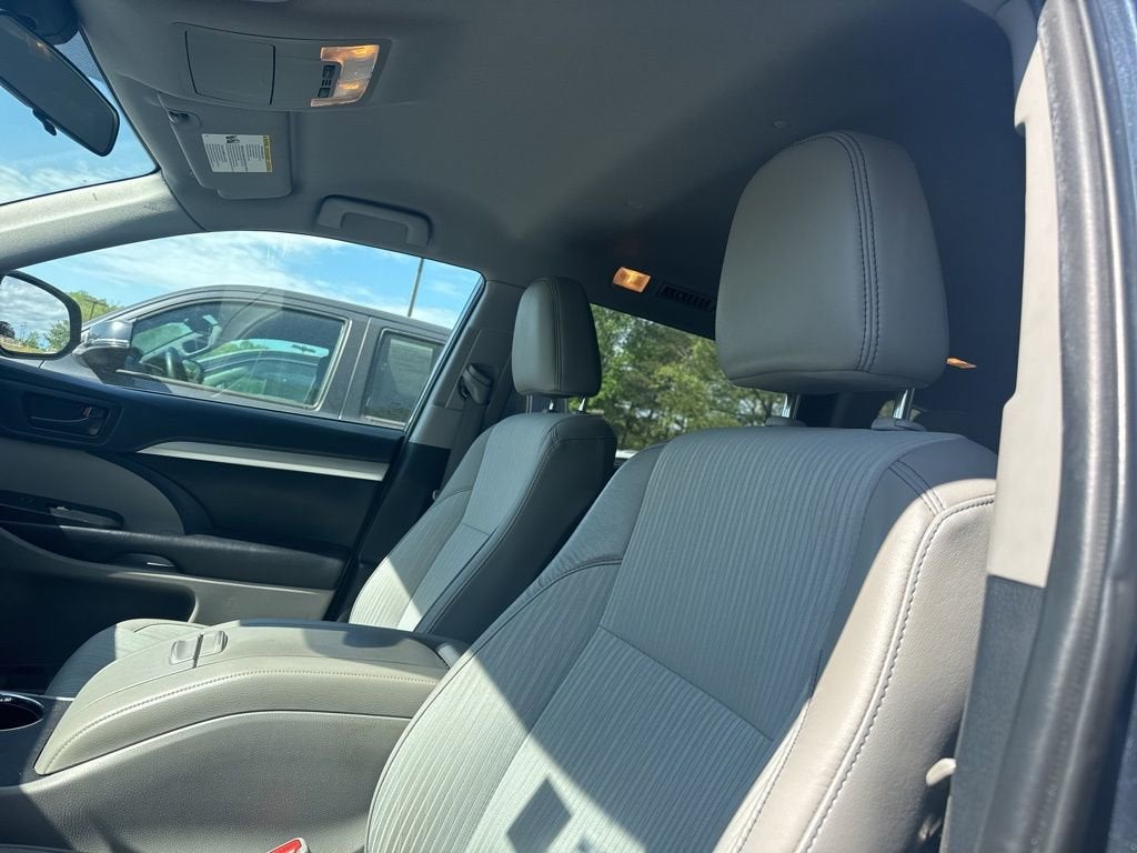 2019 Toyota Highlander LE Plus