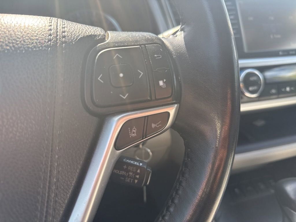 2019 Toyota Highlander LE Plus