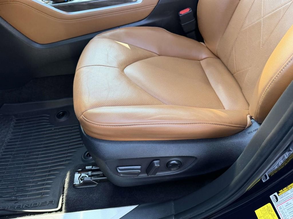 2023 Toyota Highlander Platinum
