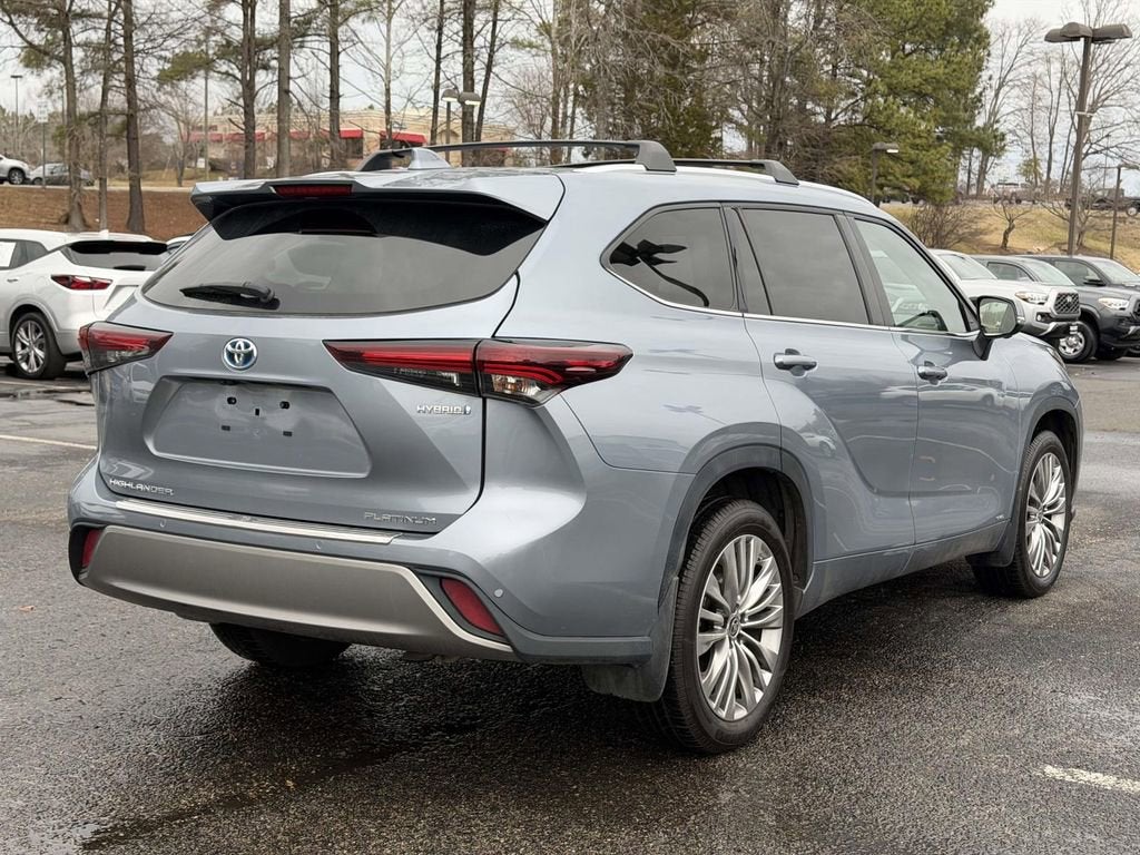 2024 Toyota Highlander Platinum