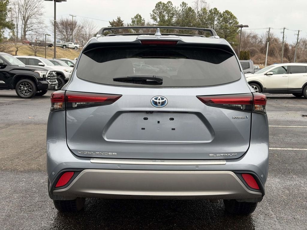 2024 Toyota Highlander Platinum