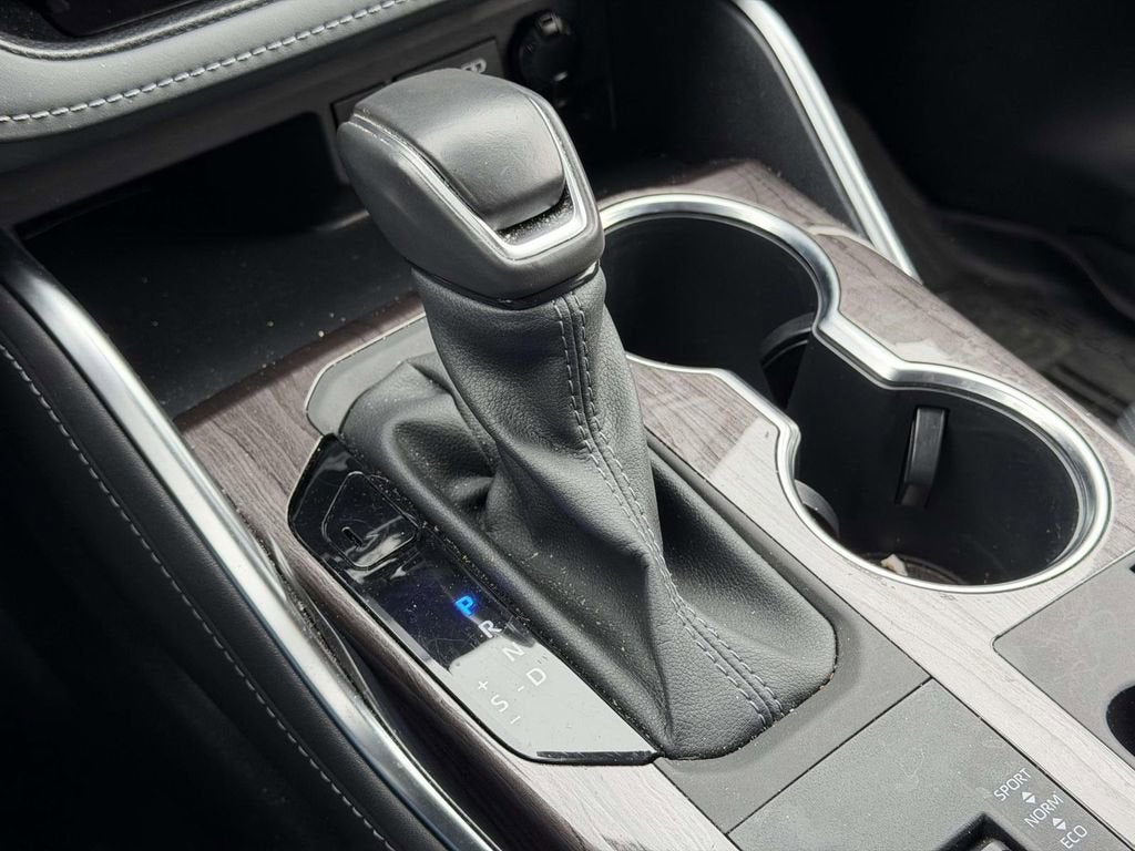 2024 Toyota Highlander Platinum