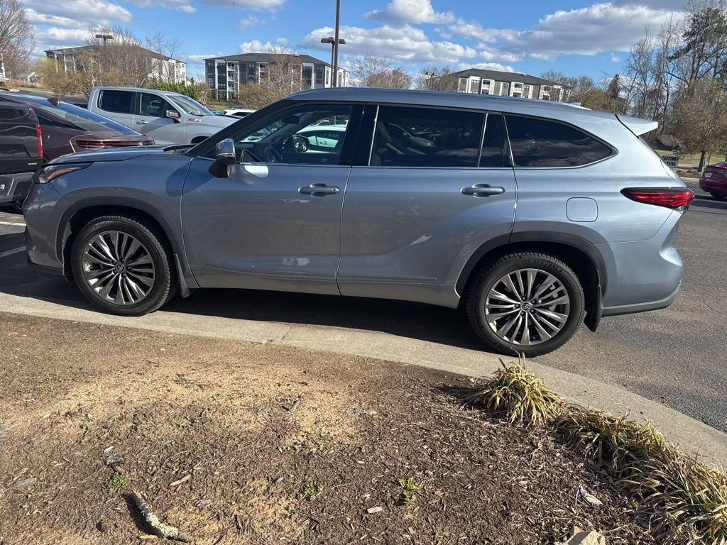 2020 Toyota Highlander Platinum