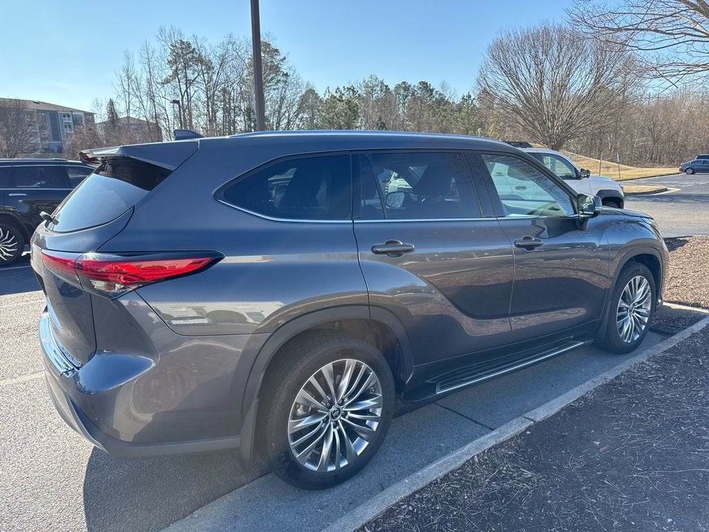 2021 Toyota Highlander Platinum