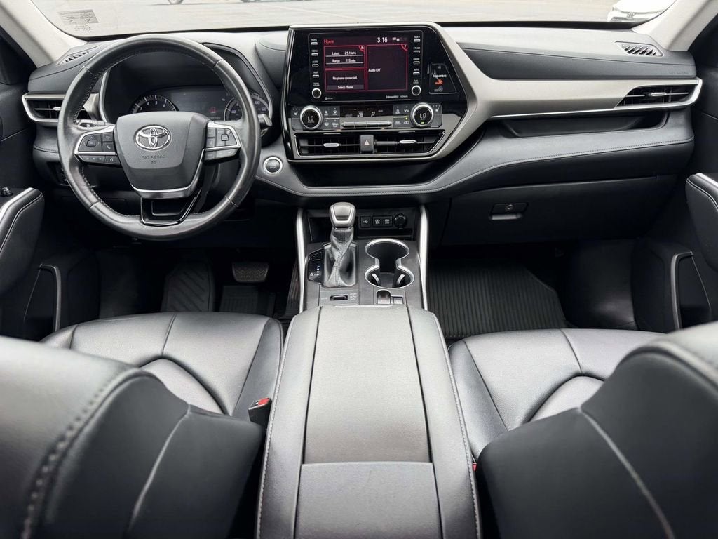 2020 Toyota Highlander XLE