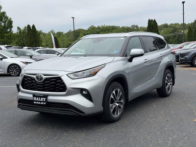 2020 Toyota Highlander XLE
