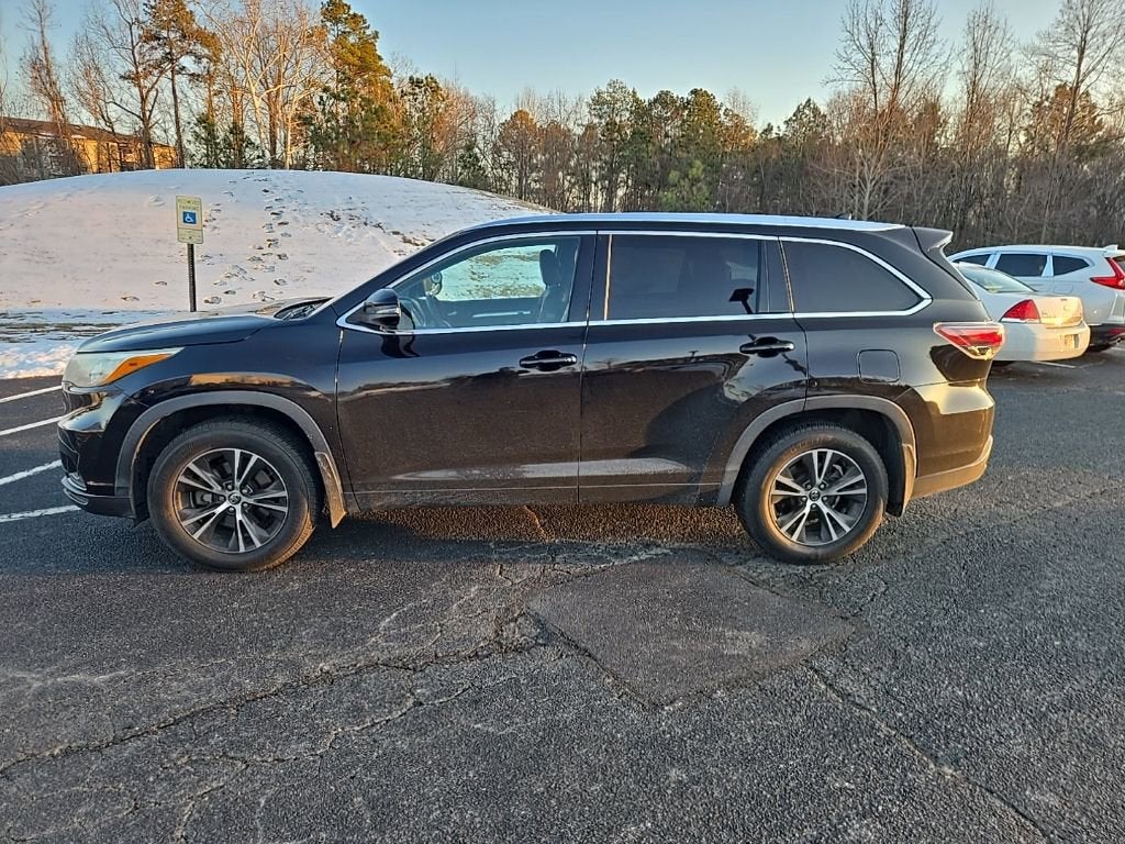 2016 Toyota Highlander XLE V6