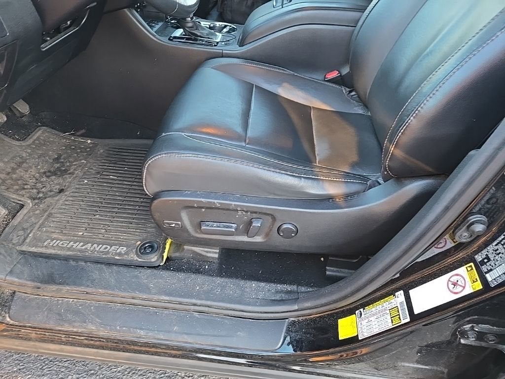 2016 Toyota Highlander XLE V6