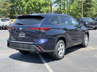 2023 Toyota Highlander LE