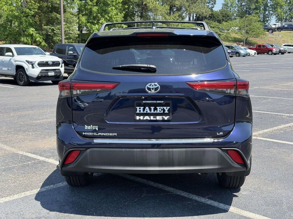 2023 Toyota Highlander LE