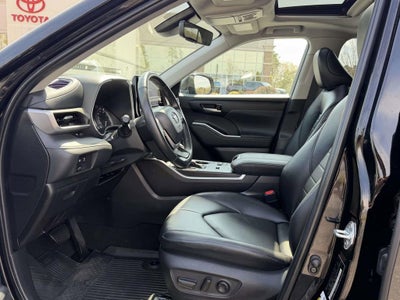 2024 Toyota Highlander XLE